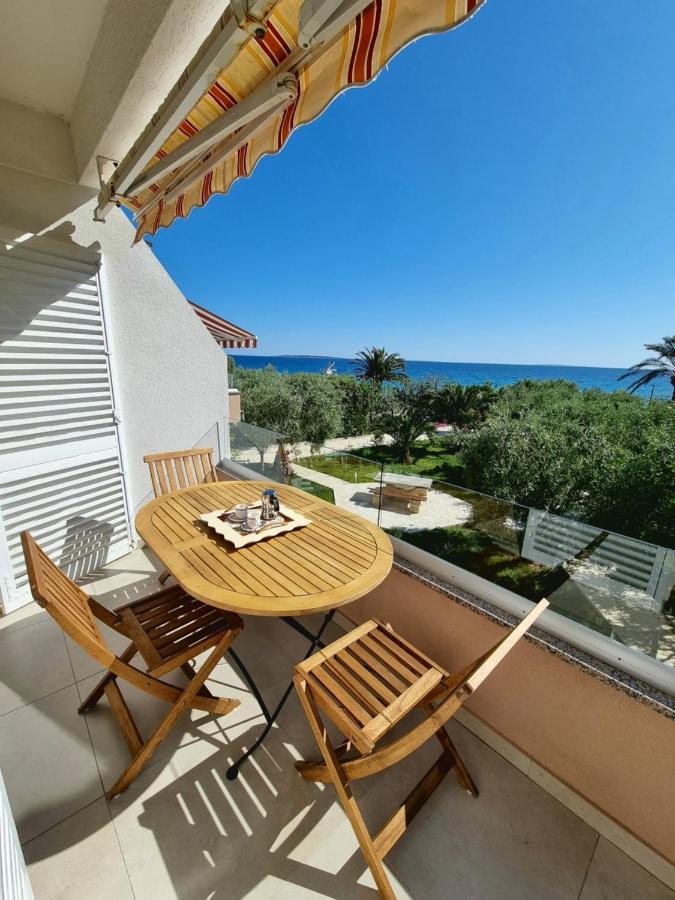 נובליה Apartments Ostrea - Ana מראה חיצוני תמונה
