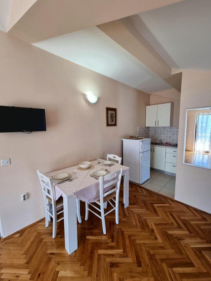 נובליה Apartments Ostrea - Ana מראה חיצוני תמונה
