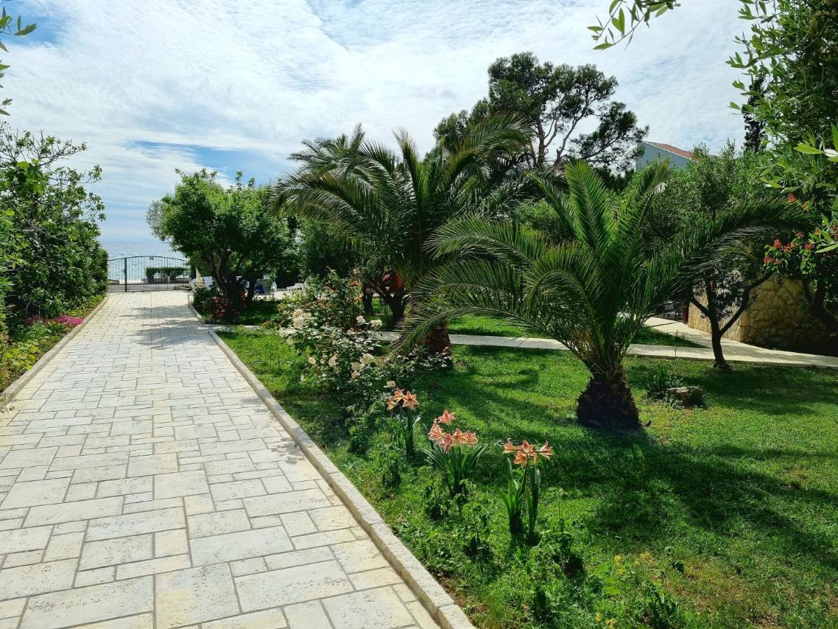 נובליה Apartments Ostrea - Ana מראה חיצוני תמונה
