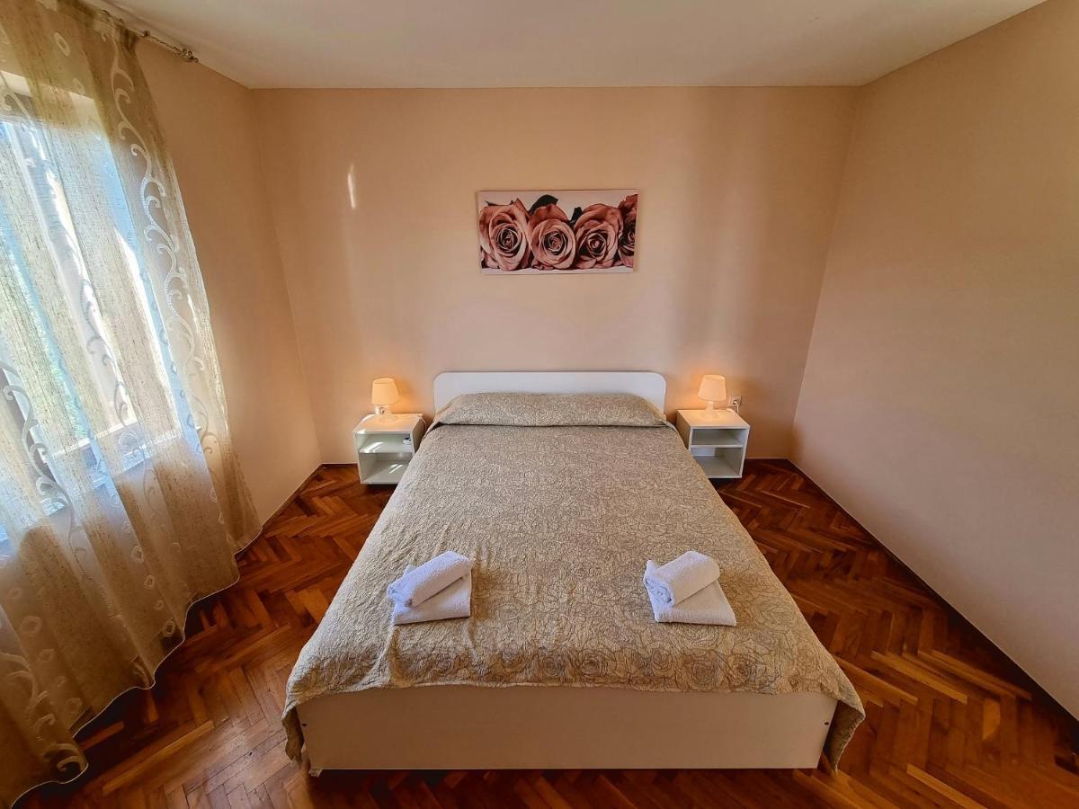 נובליה Apartments Ostrea - Ana מראה חיצוני תמונה
