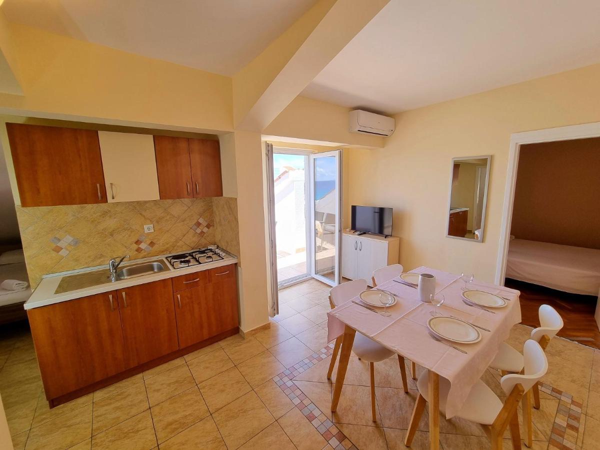 נובליה Apartments Ostrea - Ana מראה חיצוני תמונה